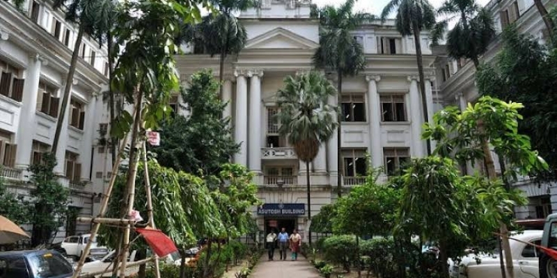 Experience royalty by staying is one of these magnificent heritage hotels of India