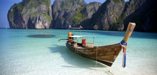 Experience Tranquility at these Stunning and Popular Beaches of India